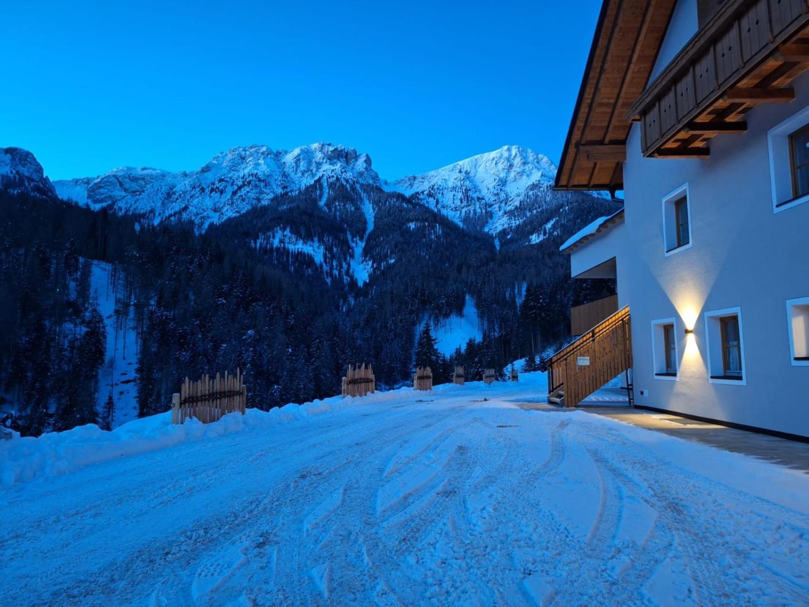 Almresidenz Unterrain Zum Hartl -1 Km By Car Distance Ski Slopes Kronplatz Olang Екстериор снимка