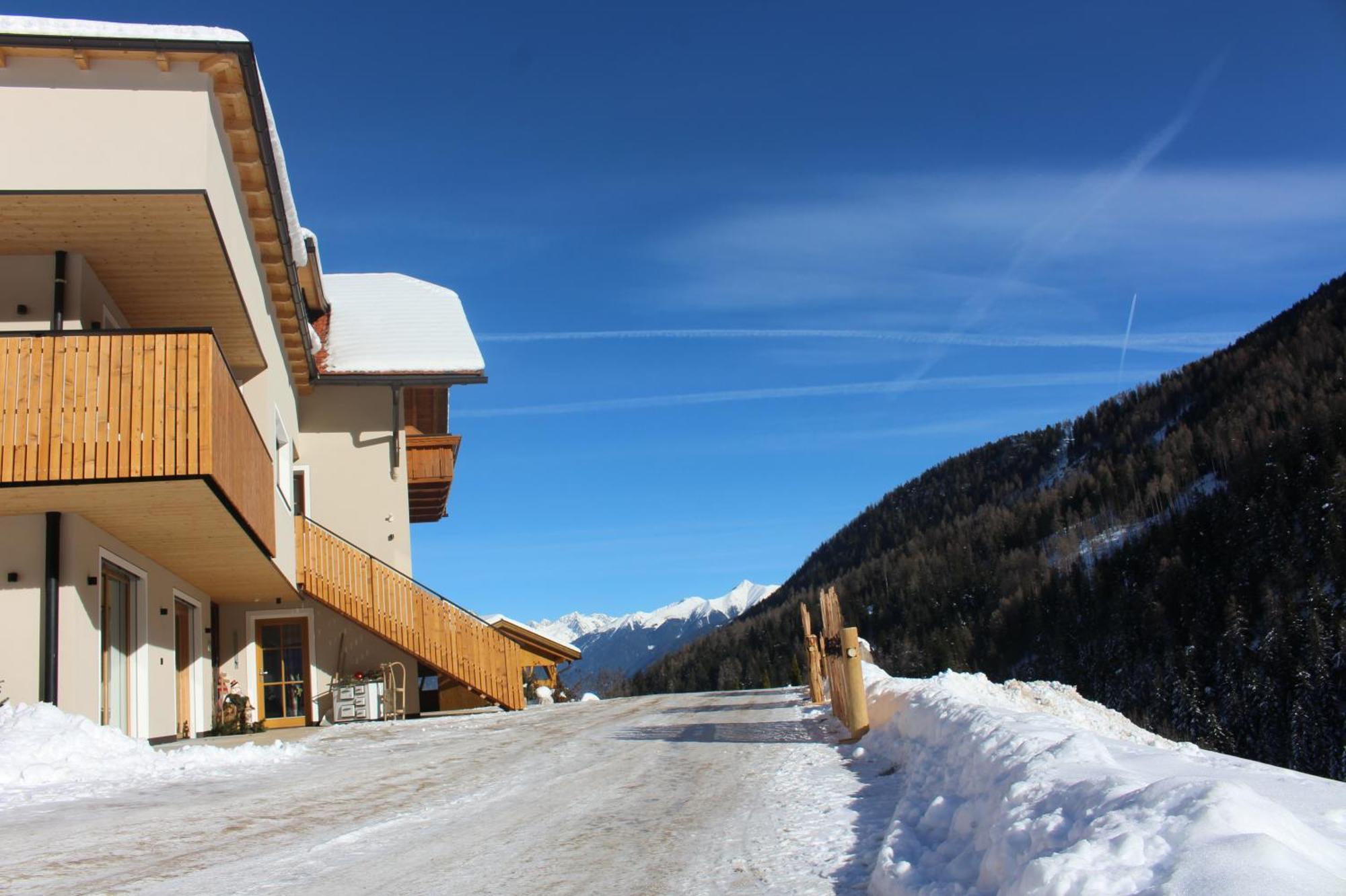 Almresidenz Unterrain Zum Hartl -1 Km By Car Distance Ski Slopes Kronplatz Olang Екстериор снимка